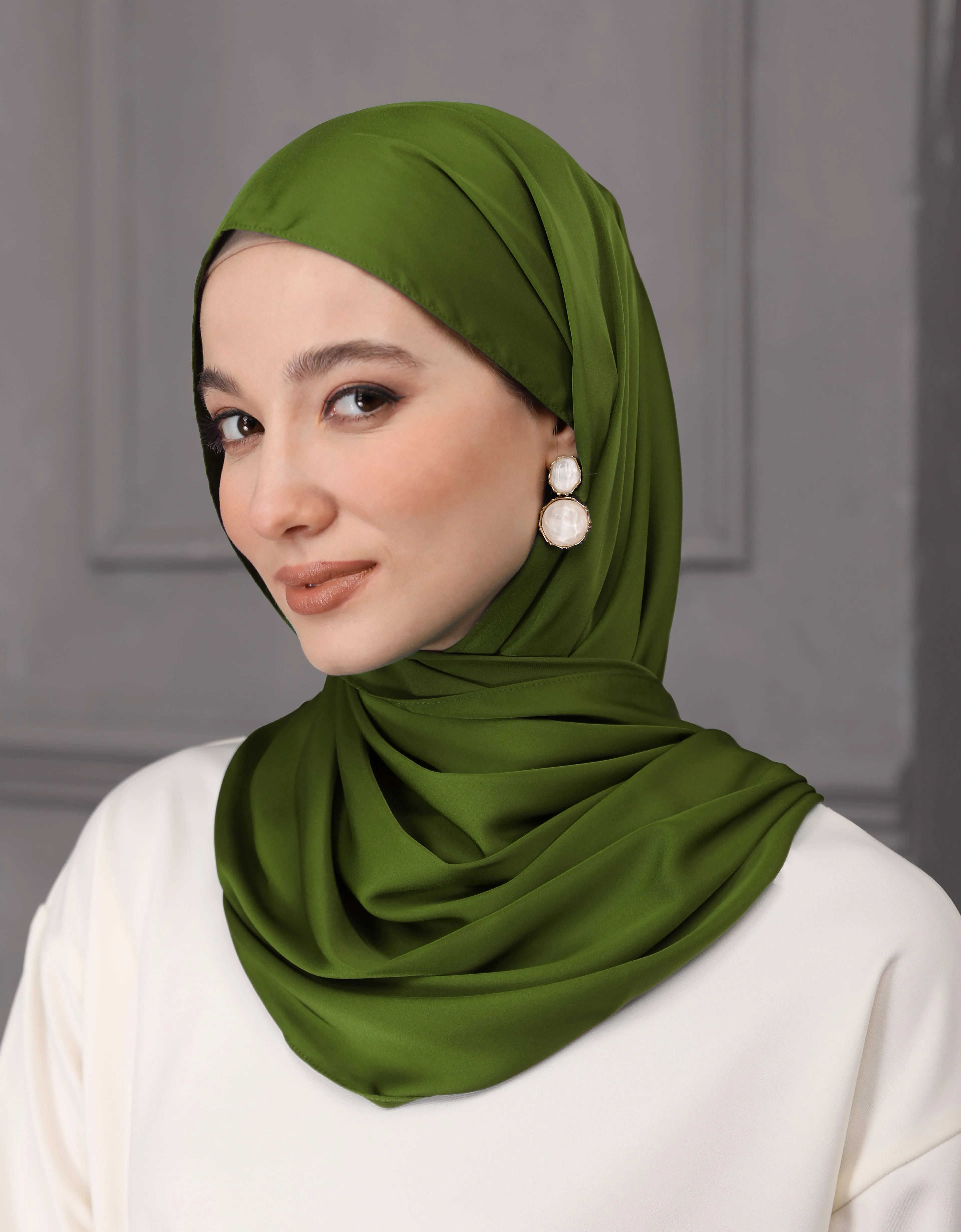 EVELYN SHAWL (OLIVE)